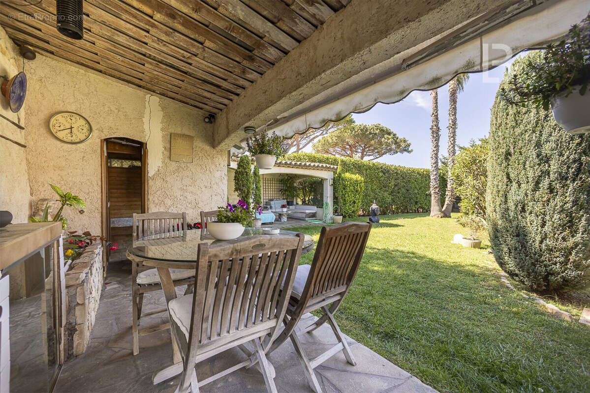 Maison à ANTIBES