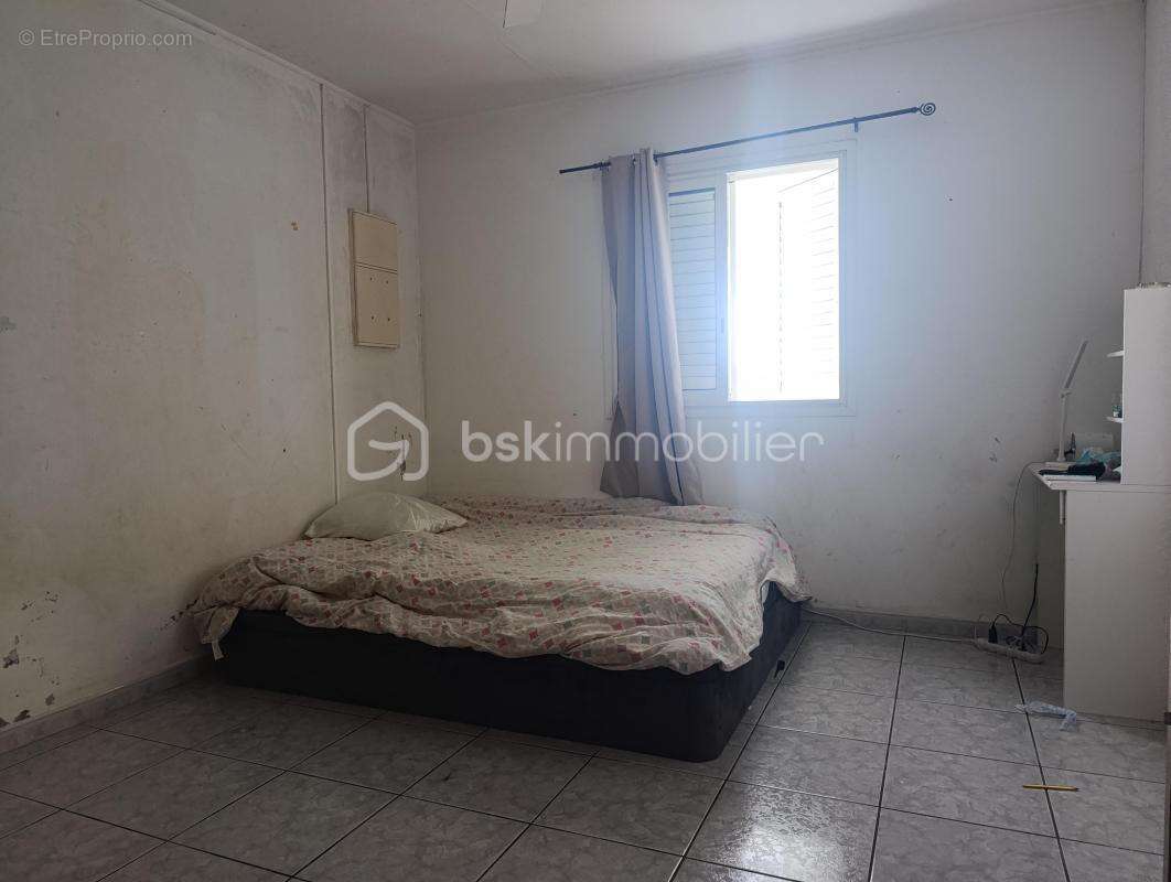 Maison à PETITE-ILE