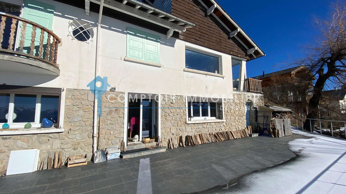 Maison à FONT-ROMEU-ODEILLO-VIA