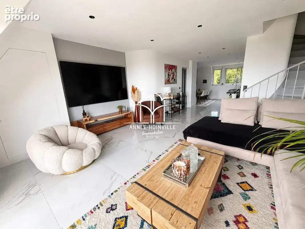 Appartement 4 pièces 89 m² à vendre à Tourgeville (14800) - photo 5