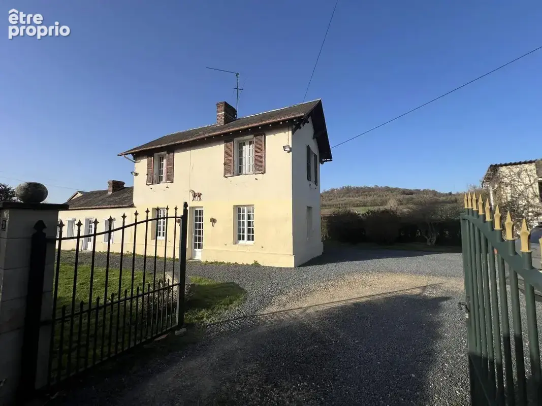 Maison à MONTREUIL-EN-AUGE