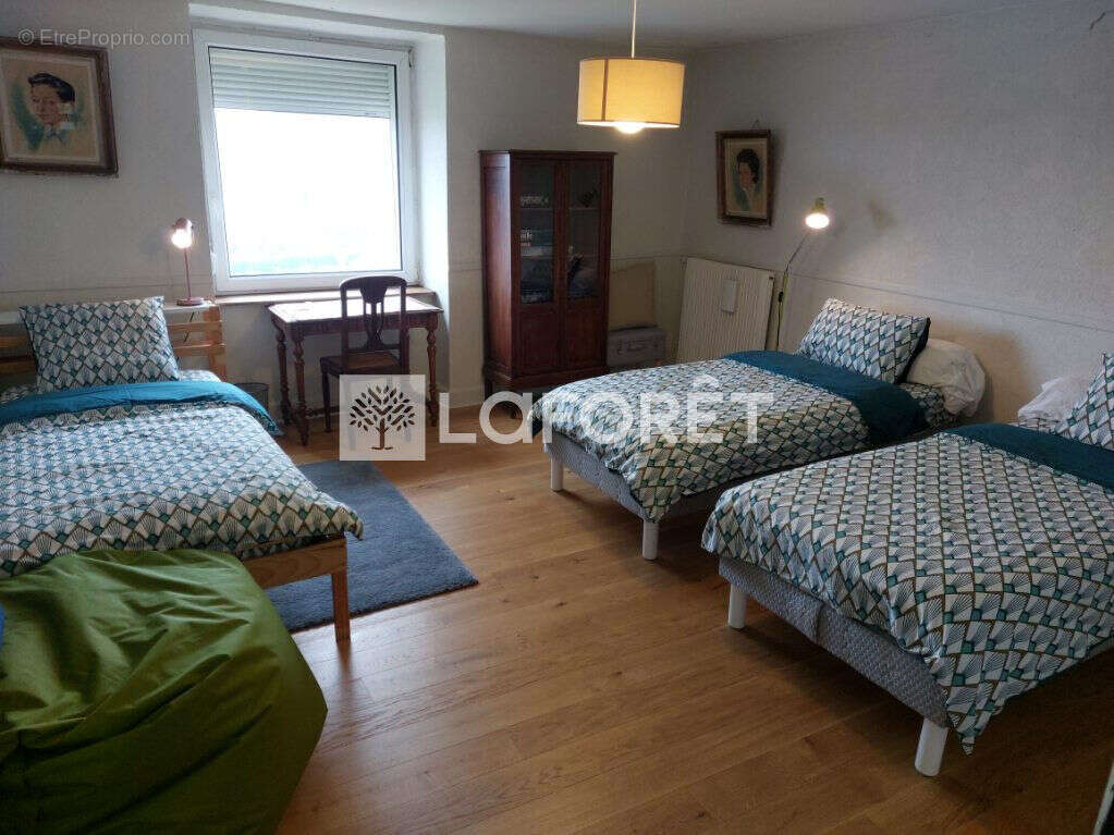 Maison à LONS-LE-SAUNIER