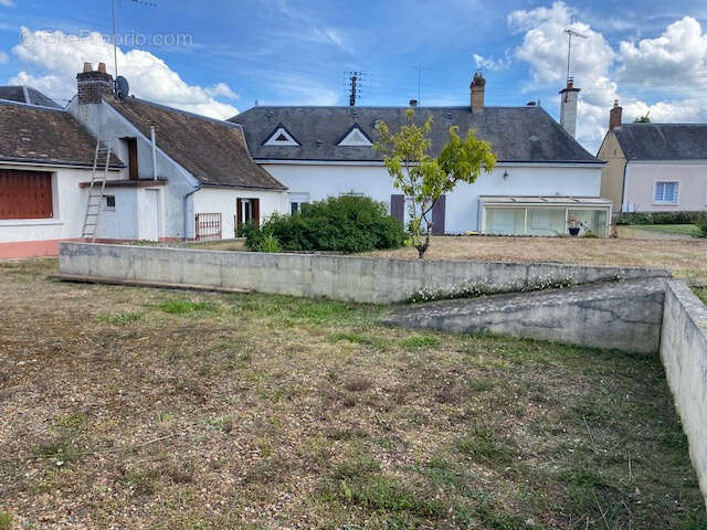 Maison à PARIGNE-L&#039;EVEQUE