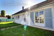 Maison à AUVERS-SUR-OISE