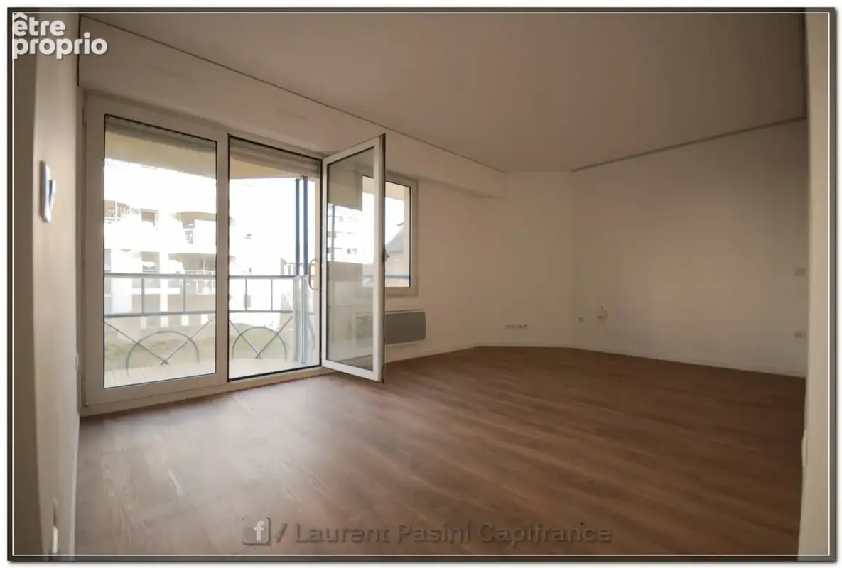 Appartement T2 43 m² à vendre — Résidence Seniors Services Les Hespérides, Cours Bosquet, hyper centre de Pau - photo 4