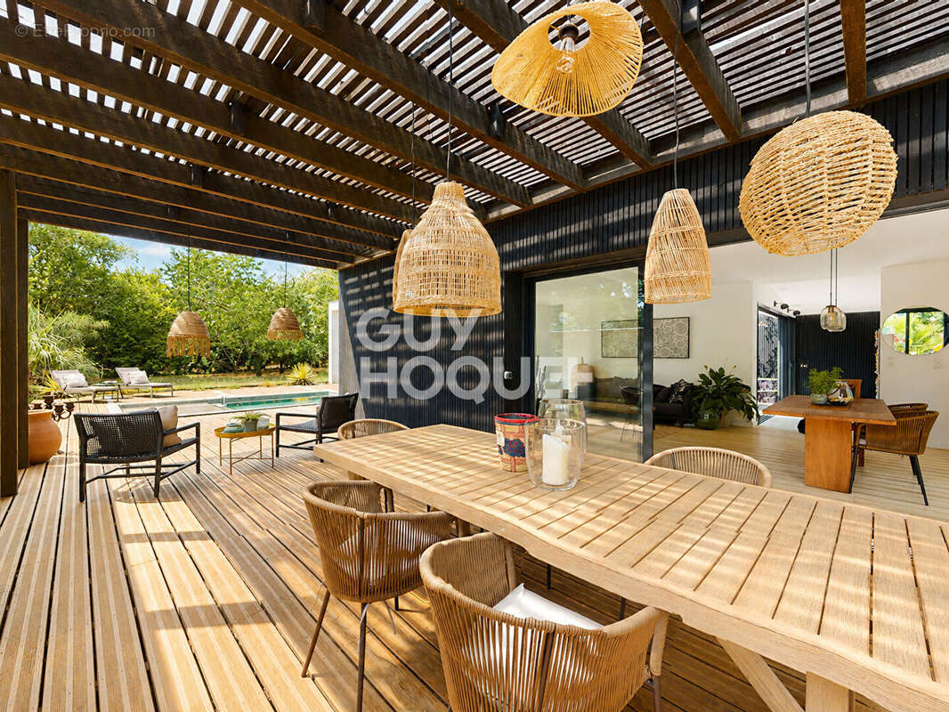 Villa d'architecte contemporaine avec piscine - photo 4