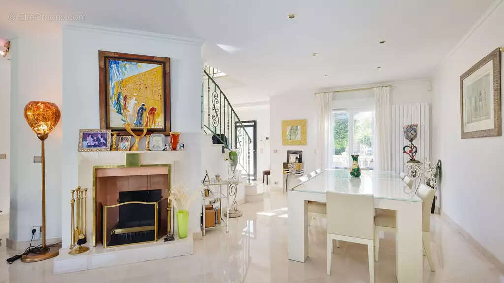 Maison à SAINT-BRICE-SOUS-FORET