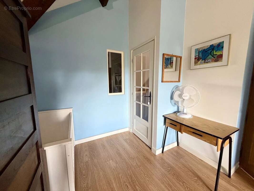 Grand ensemble, entièrement isolé avec 1,4 hectare à vendre près de Remilly - photo 28