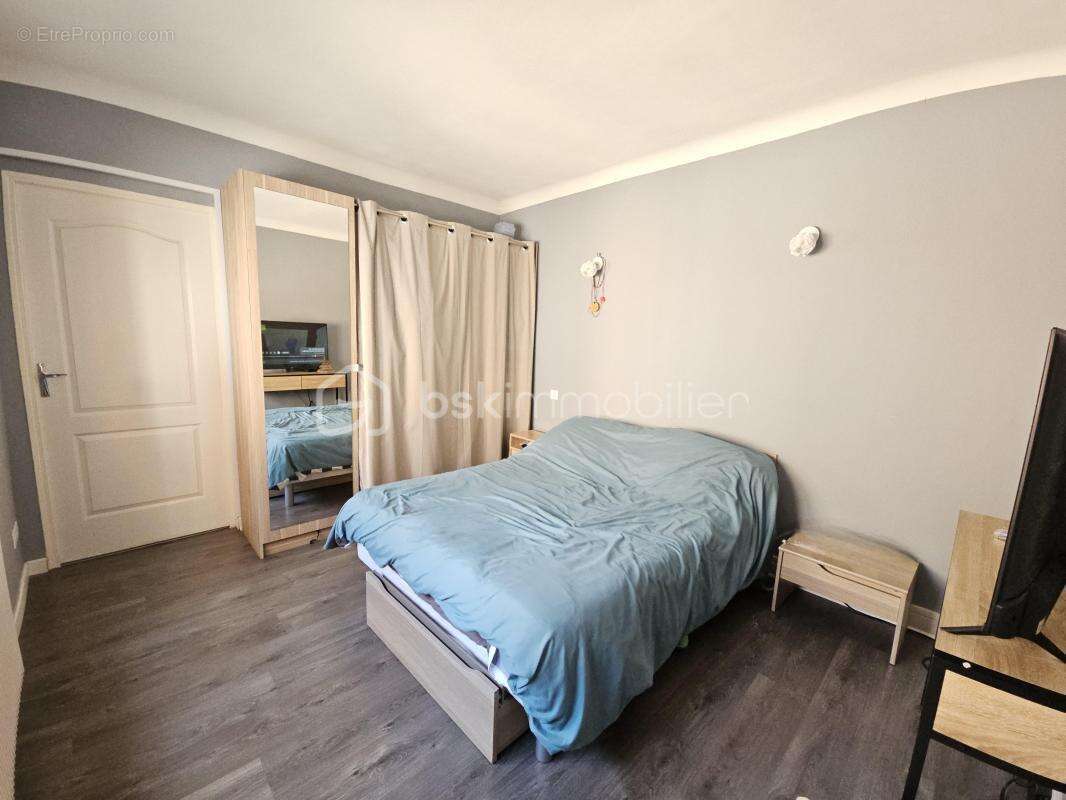 Maison à SIN-LE-NOBLE