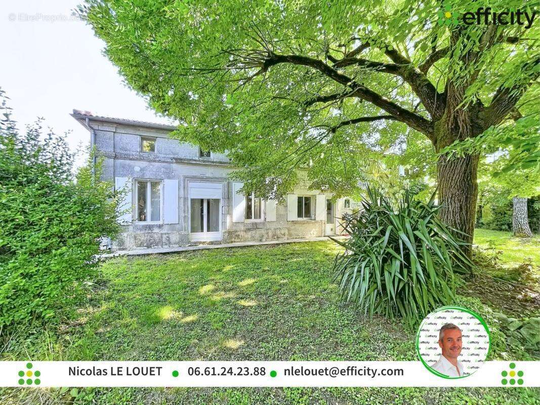 Maison 252 m² à Moulidars  - photo 8