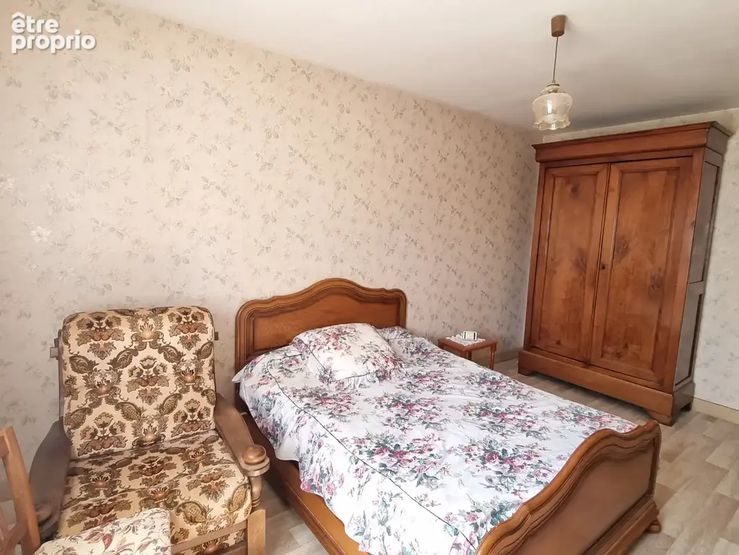 Maison de campagne sur 9 778 m2 de terrain ! - photo 8