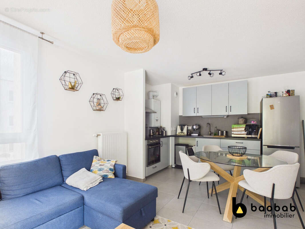 Appartement à LA RAVOIRE