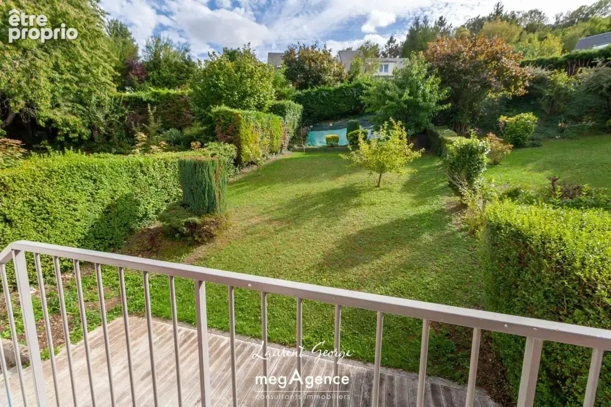 Maison familiale, jardin, garage double - photo 3
