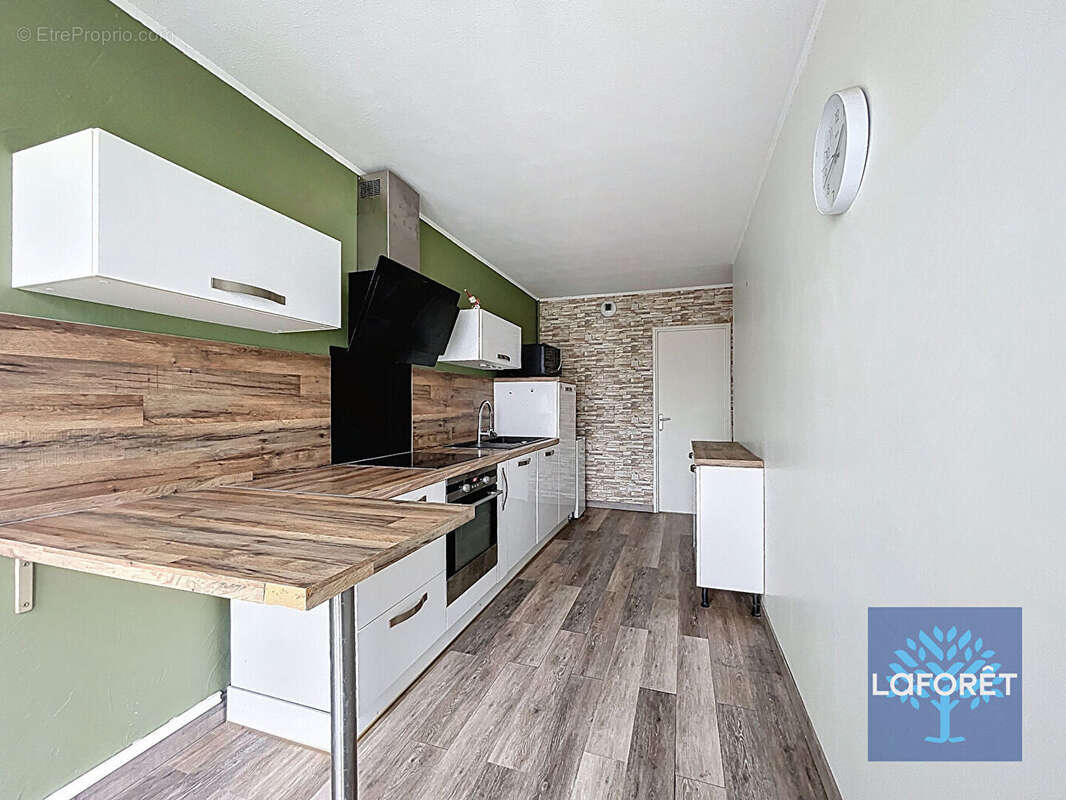 Appartement à CHILLY-MAZARIN