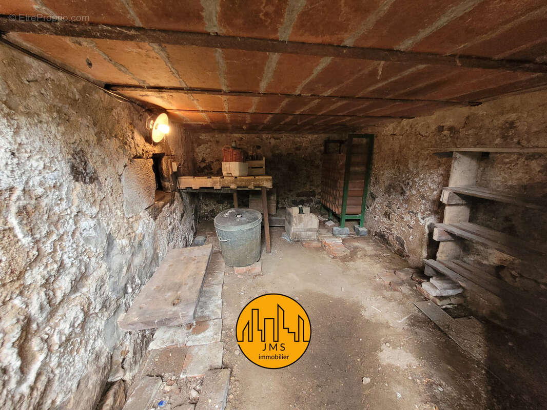 Maison à SAINT-SORNIN