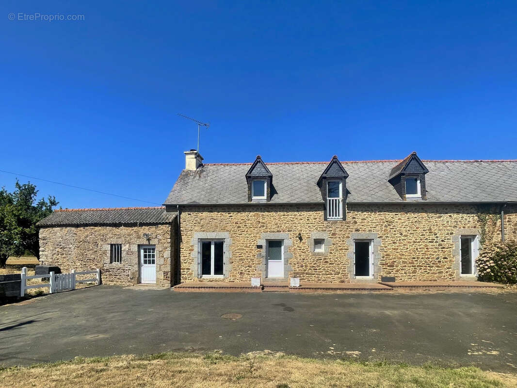 Maison en pierre à la campagne - vie de plain pied. - photo 9