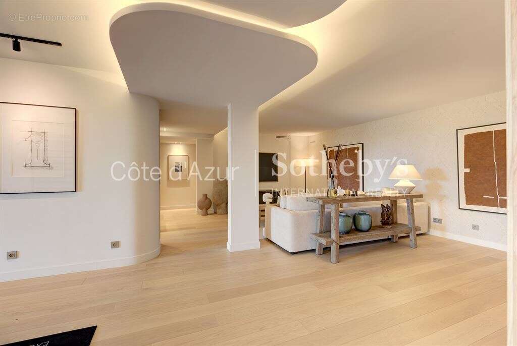 Maison à CANNES