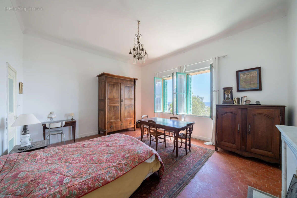 Maison à SAINT-RAPHAEL