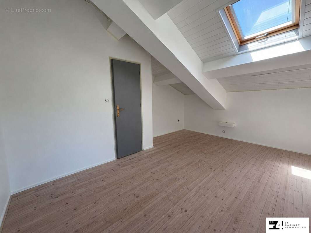 Maison à SAINT-YBARS
