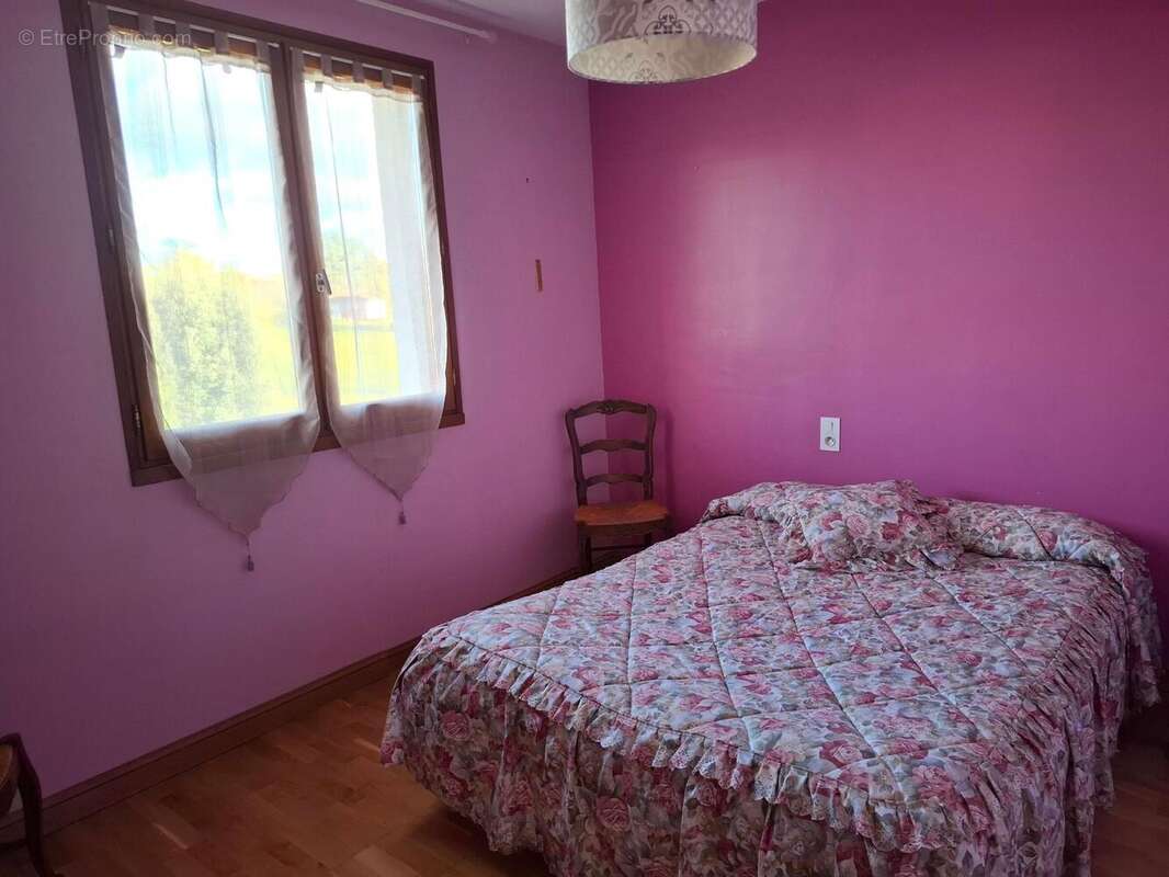 Maison 184 m² à Capdenac  - photo 9