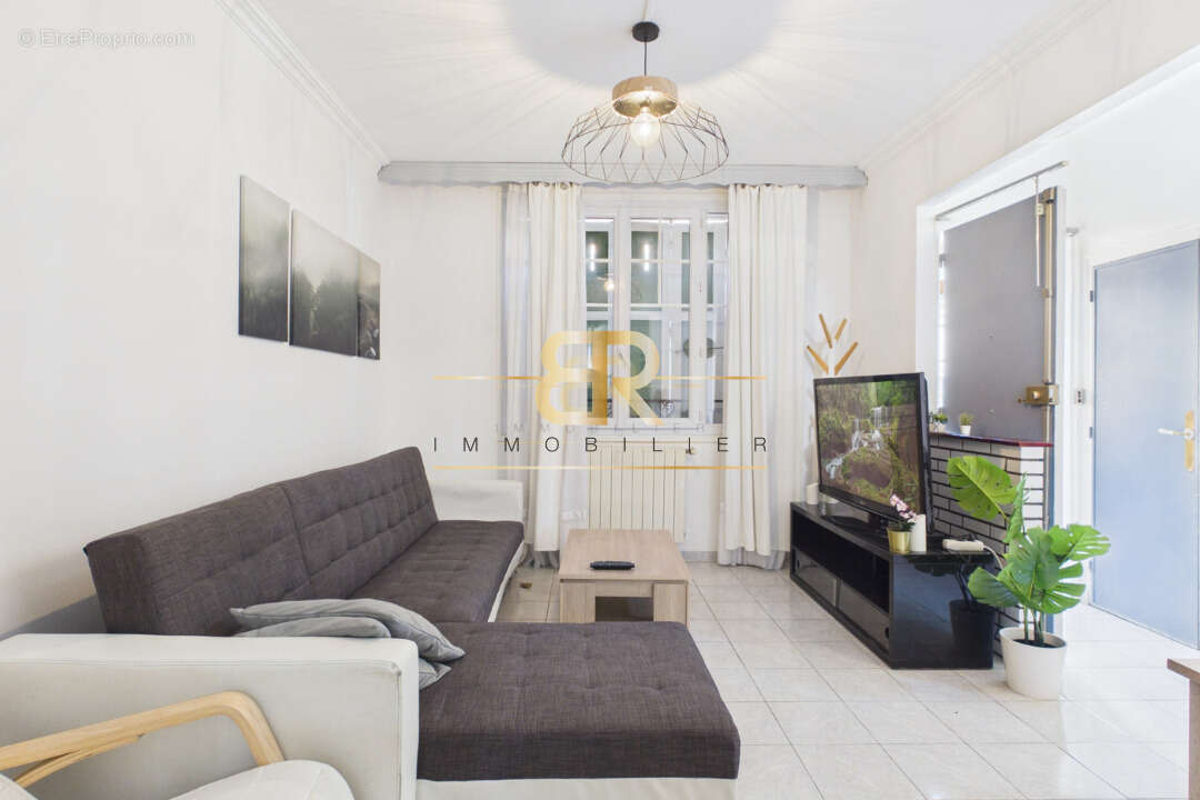 Maison à GENNEVILLIERS
