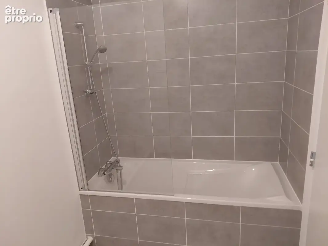 Appartement t5 neuf avec 4 chambres, terrasse et 2 garages - secteur bussy saint georges - photo 4