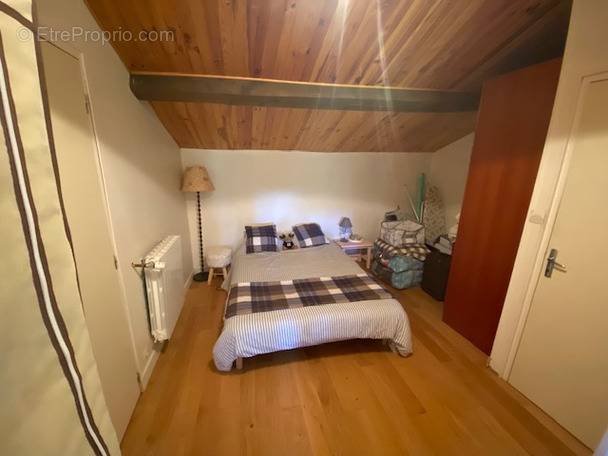 Maison à SAINT-DENIS-COMBARNAZAT