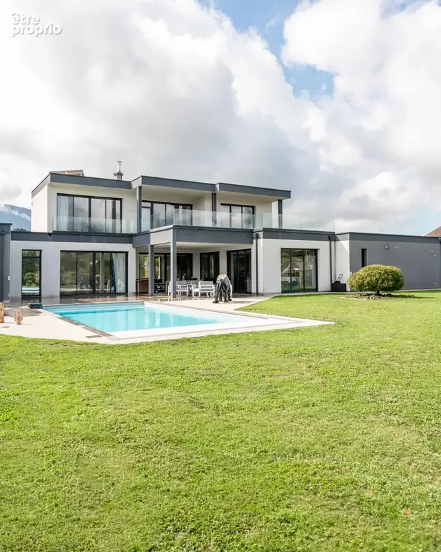 Photo Maison à Chateauneuf au prix de 1 400 000€