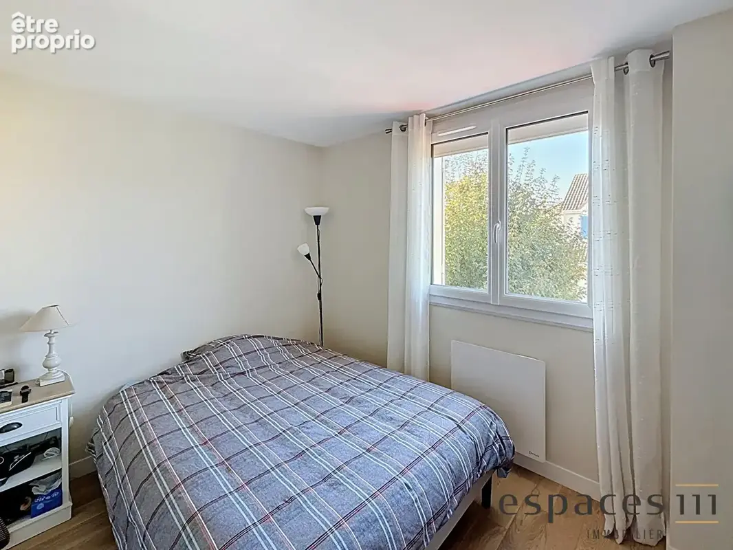 Bien d'exception au coeur du Plan de Troux  - Montigny-le-Bretonneux - photo 10