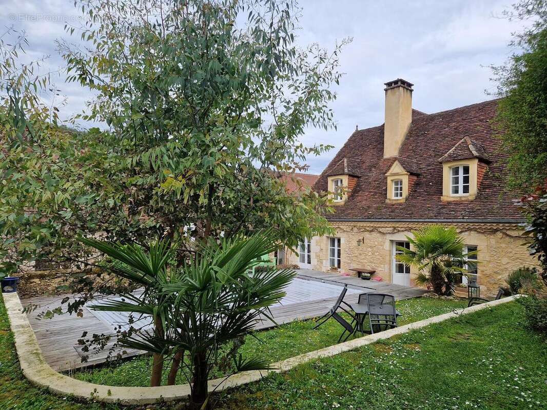 20250403120920 - Maison à LE BUGUE