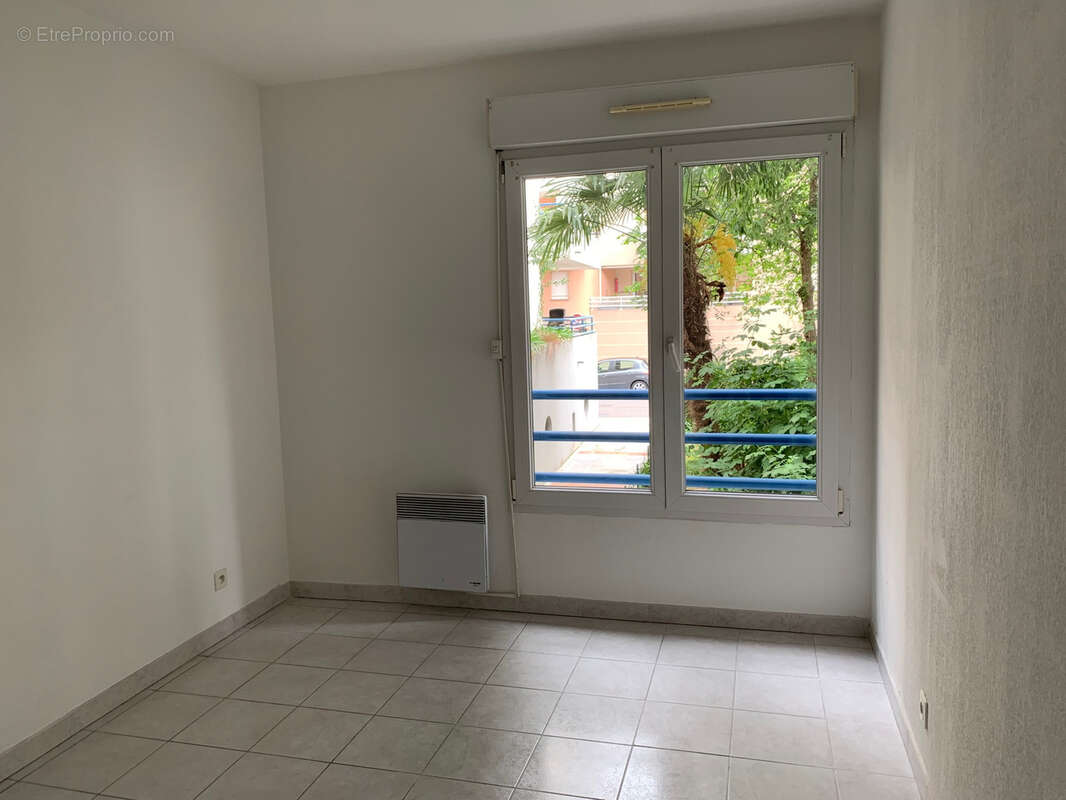 Appartement à MOUANS-SARTOUX