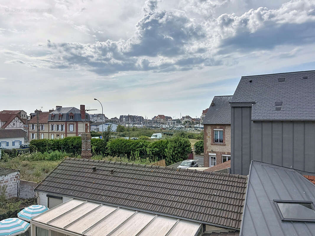Maison dives sur mer - entierement renovee - 4 chambres 86 m2 - photo 10