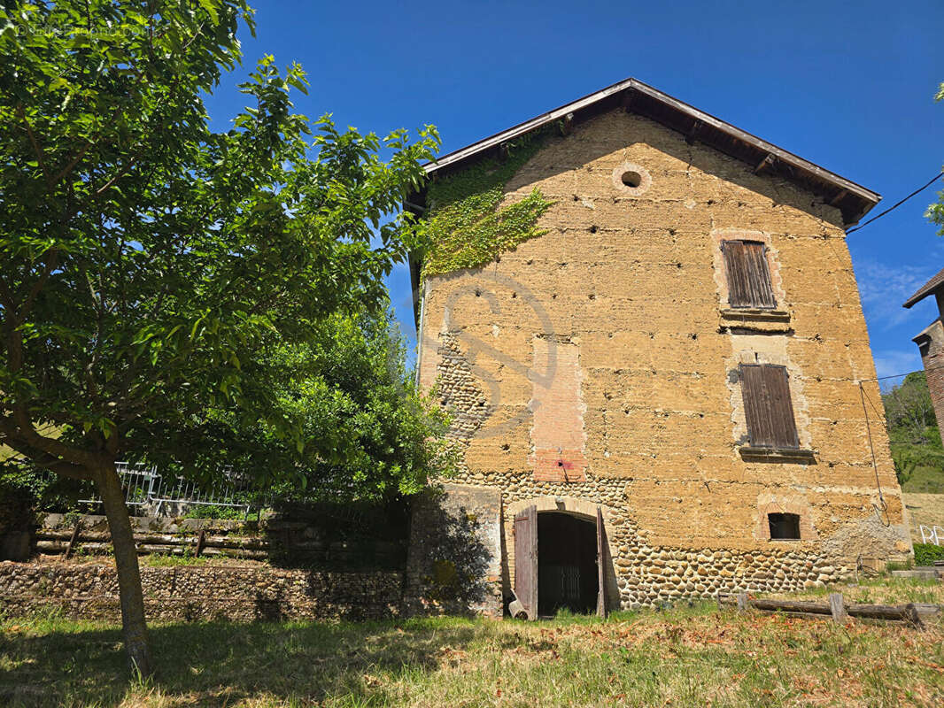 Maison à BRION