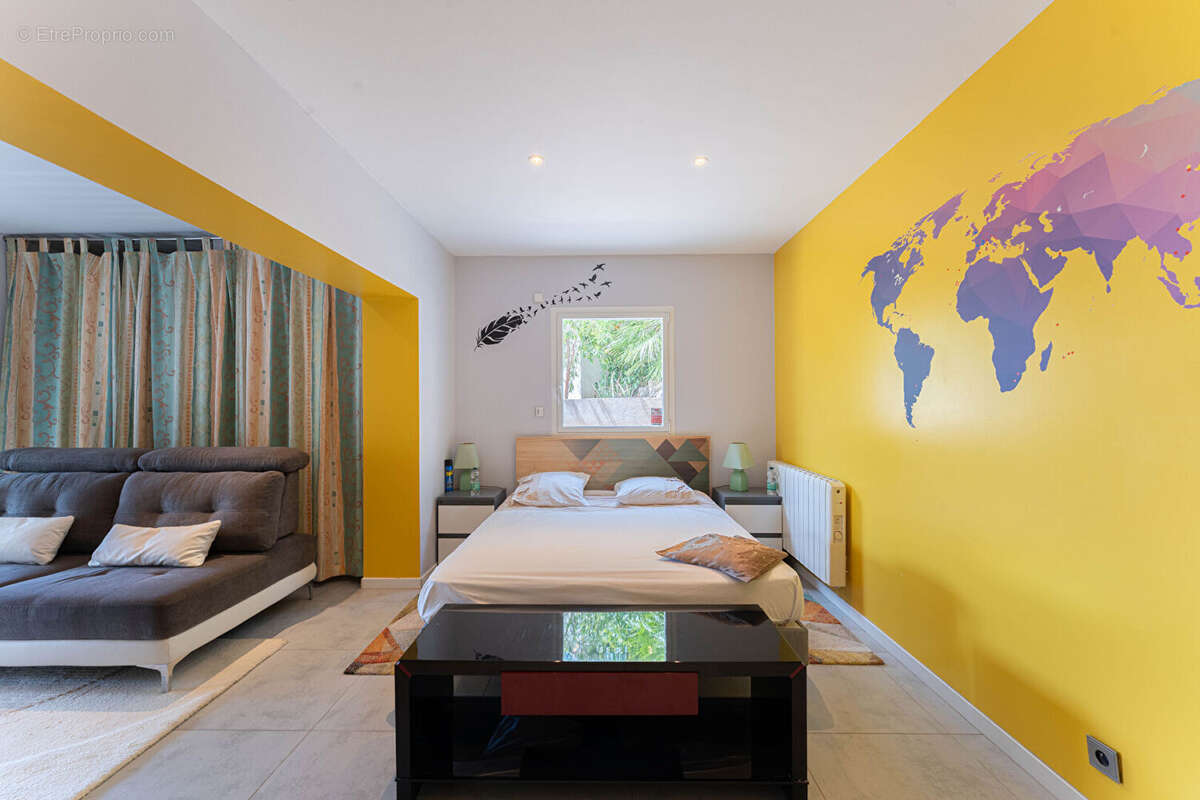 Maison à SAUSSET-LES-PINS