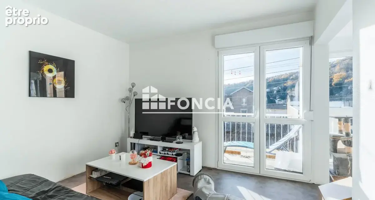 Appartement 3 pièces de 71 m² - JOEUF - Loué 10% Rentabilité - photo 2