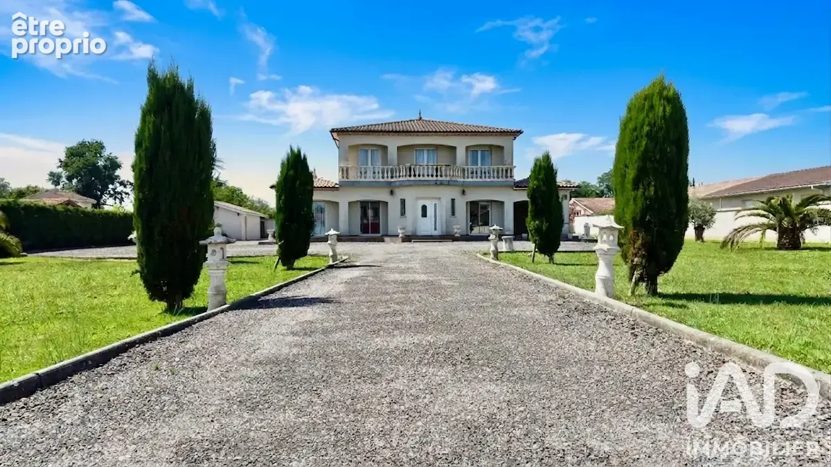 Photo 1 - Maison à CUSSAC-FORT-MEDOC