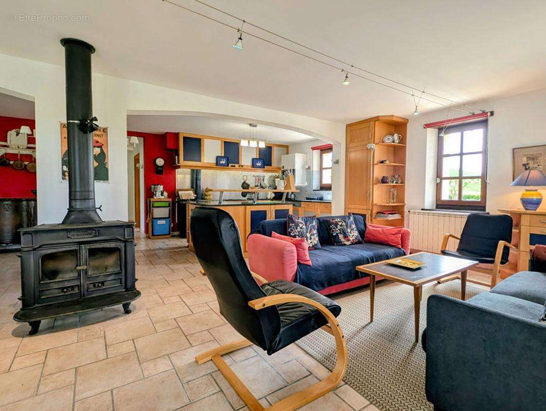 Demeure Rieux-Volvestre 20 pièces 444 m² habitables avec 27 hectares - photo 7