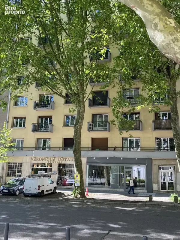 Commerce à GRENOBLE