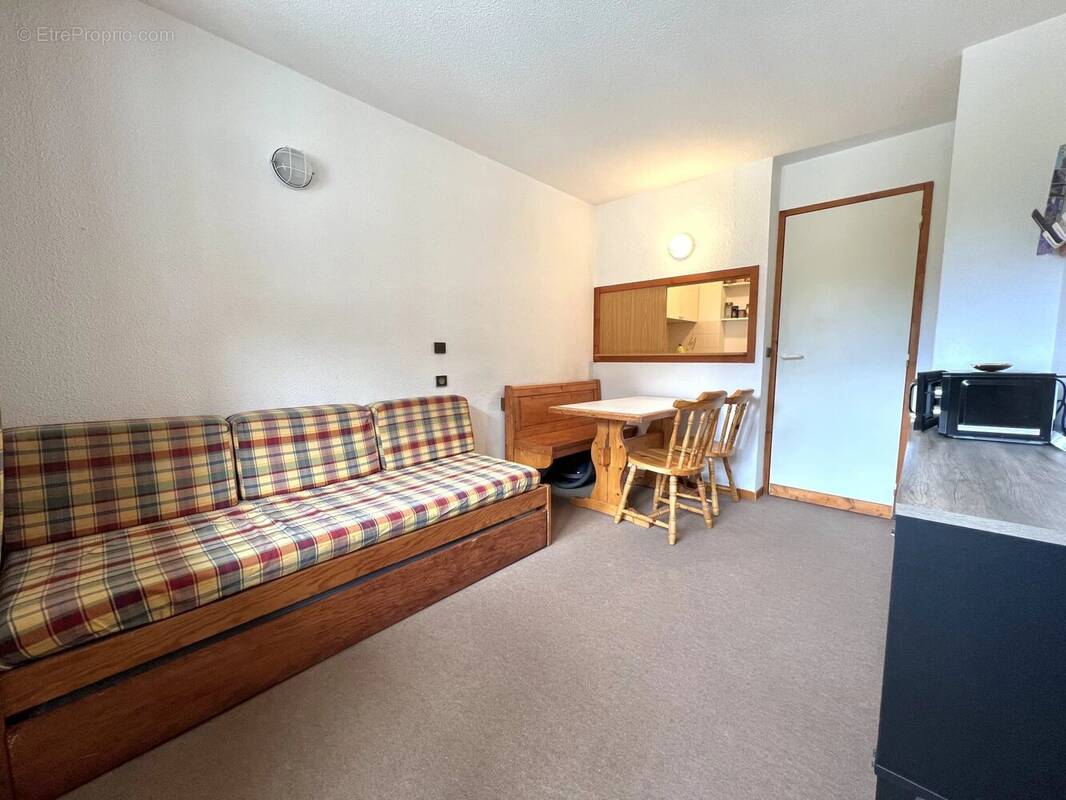 Appartement à AVRIEUX