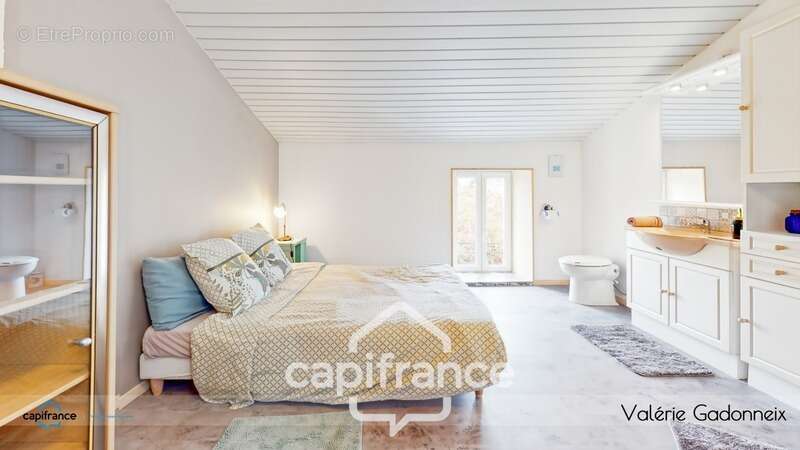 Dpt Vendée (85),  Maison charentaise rénovée avec dépendances et terrain à bâtir – Vix - photo 16