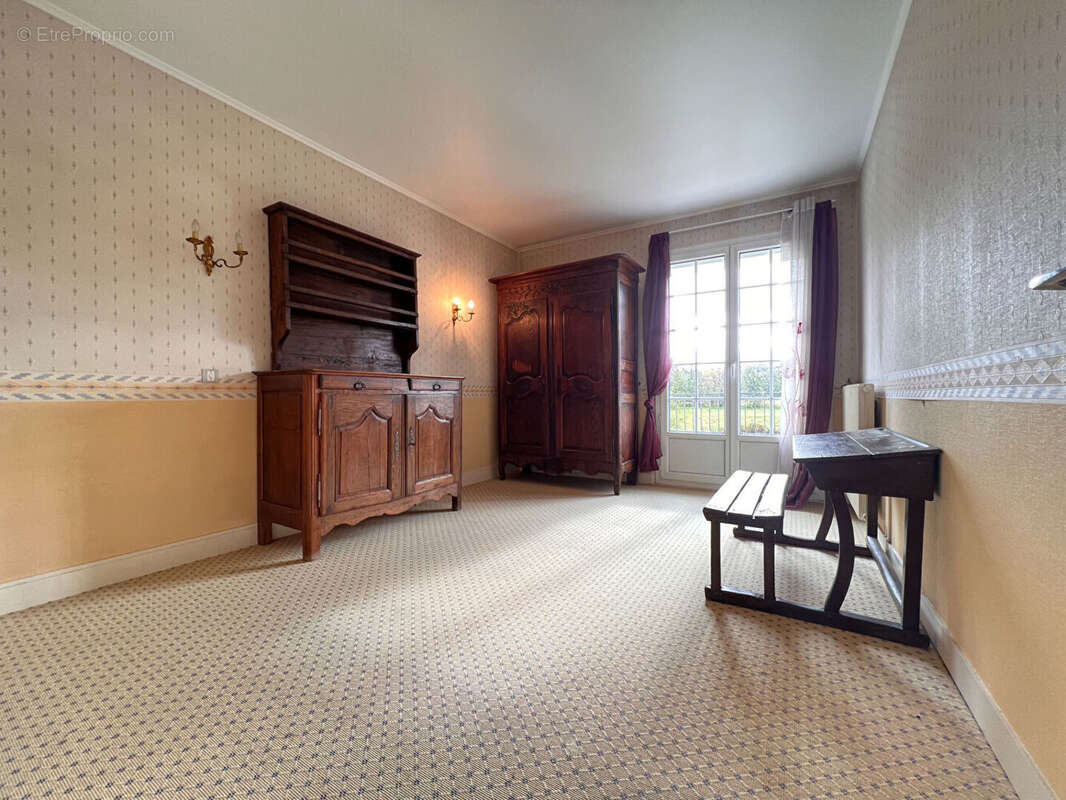 Maison à ARNIERES-SUR-ITON