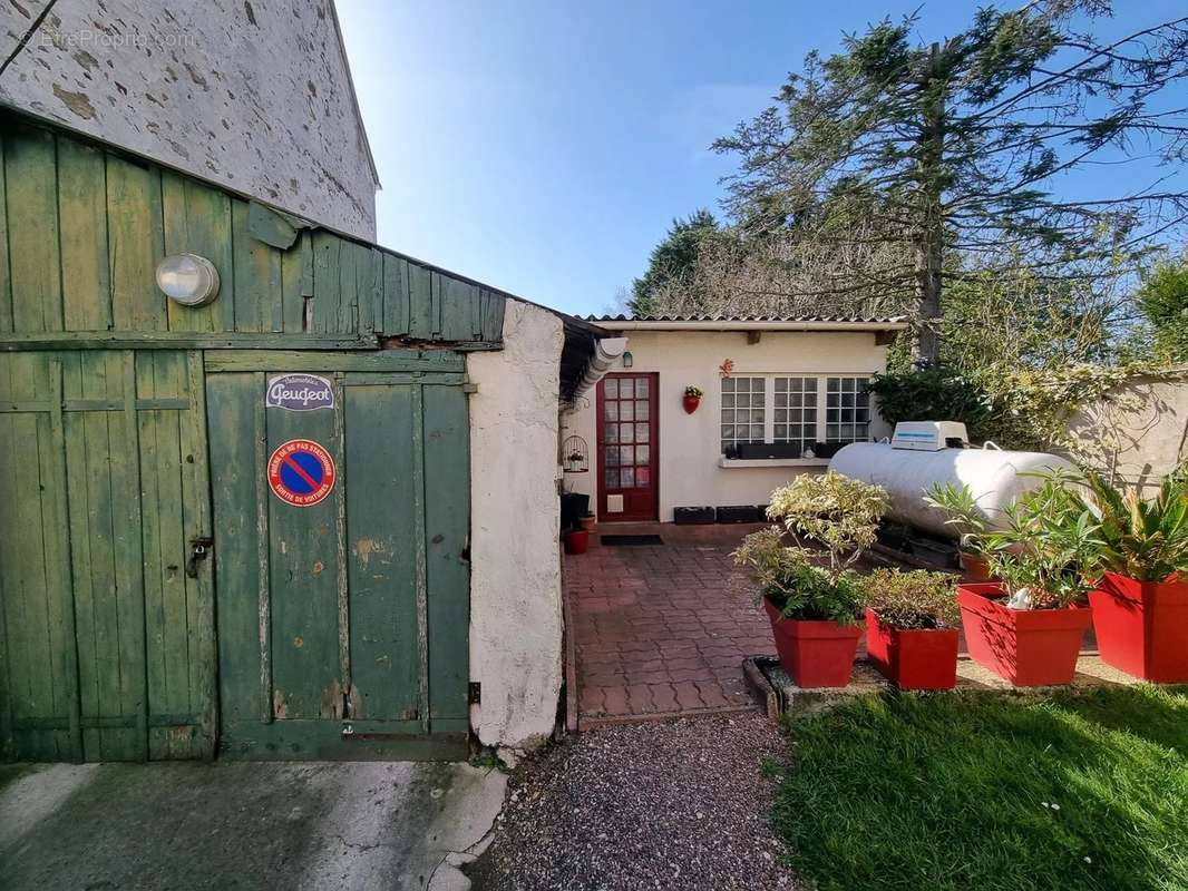 Maison à COULOMMIERS