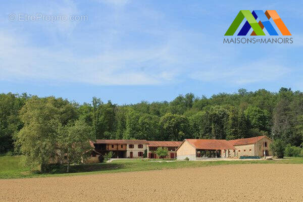 propriété gites et mariages  - Maison à BOULOGNE-SUR-GESSE