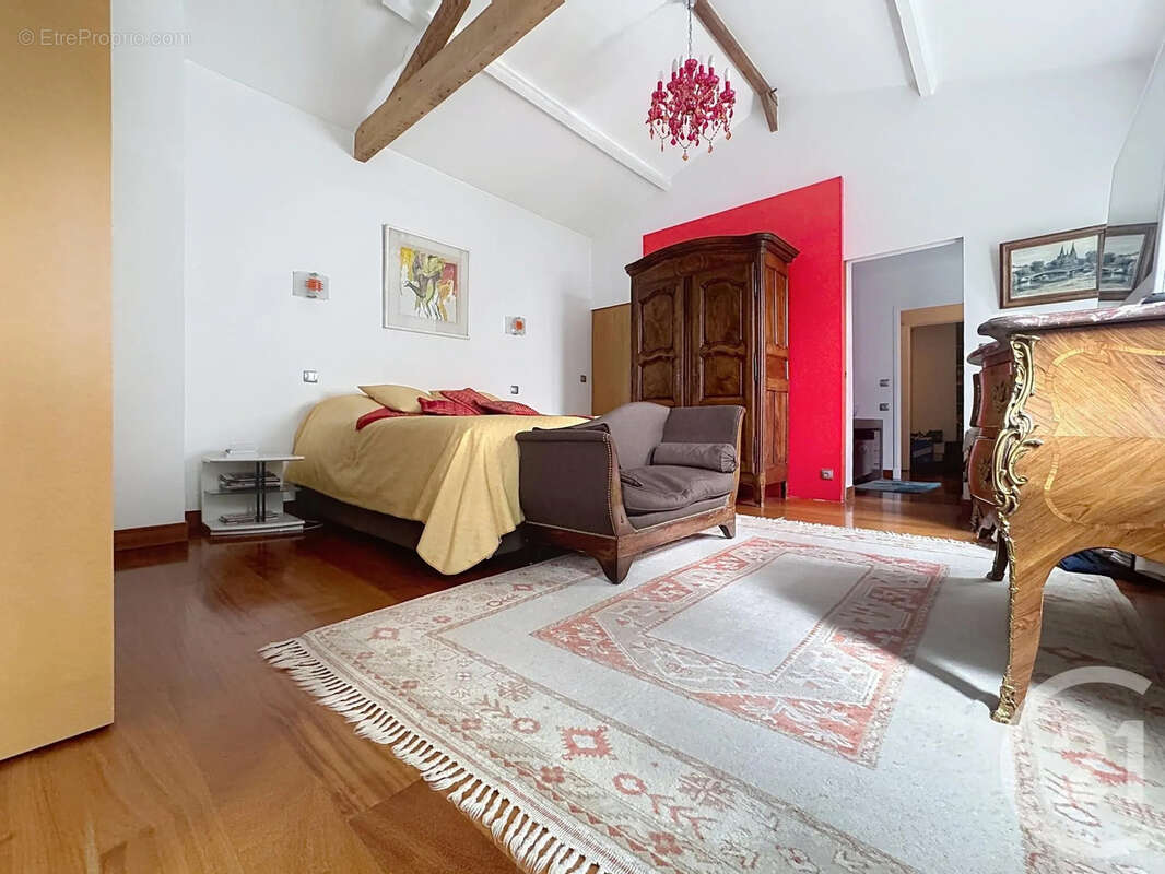 Maison à PARIS-12E