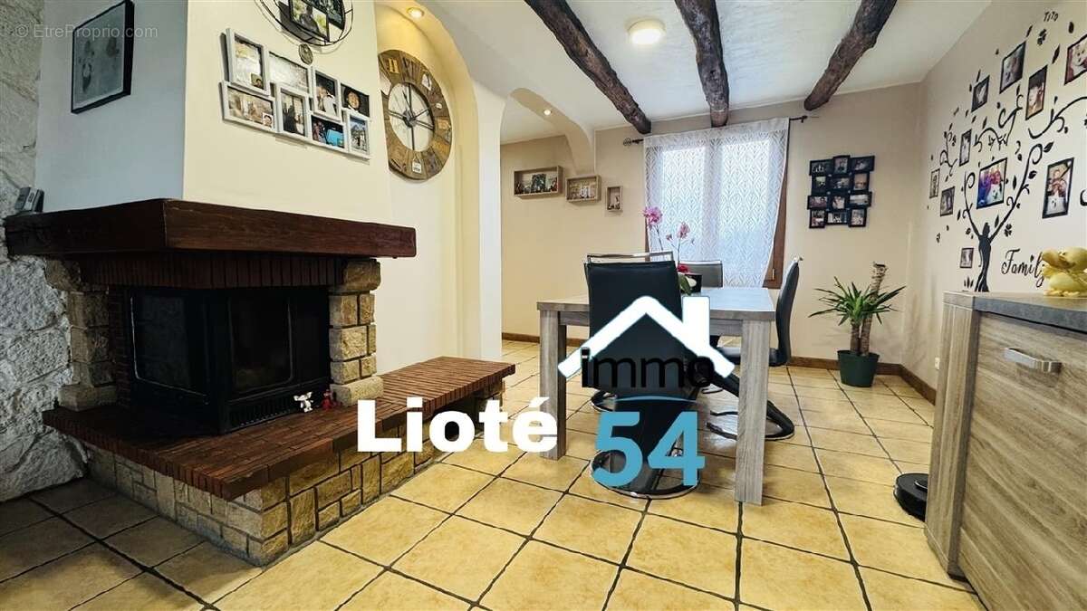 Maison à THAON-LES-VOSGES