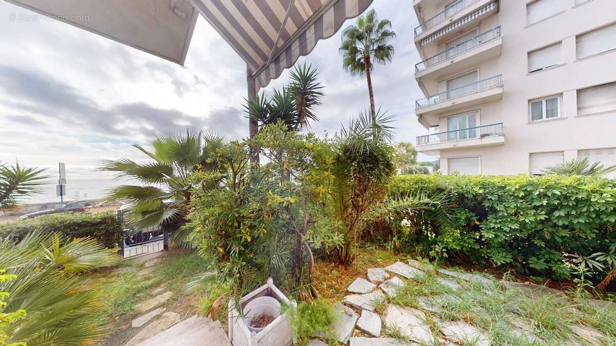 Appartement à MENTON