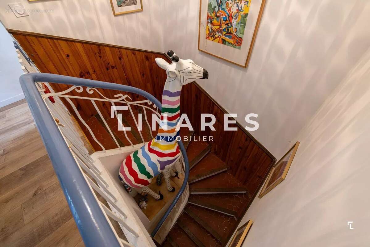 Appartement à MARSEILLE-11E