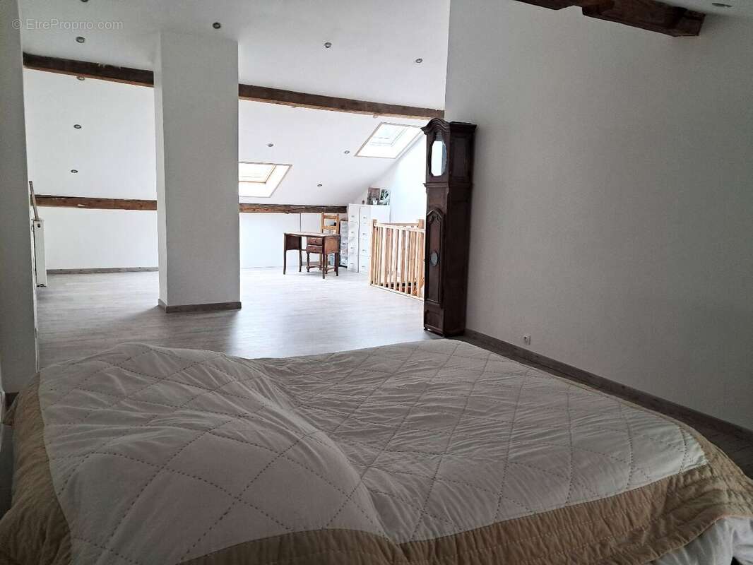 Maison à THORENS-GLIERES