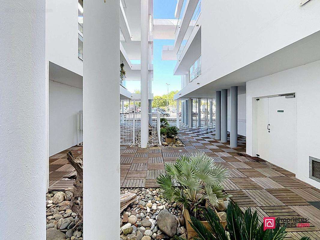 Appt La Rochelle 20 m2 - Idéal investisseur - Entre la Gare et le Centre ville - photo 11