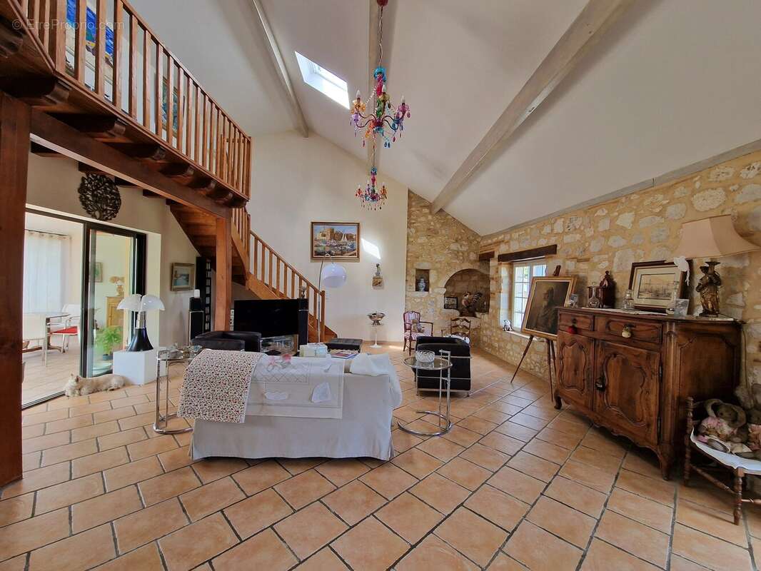 Belle demeure de caractère avec 4 chambres, proche de Bergerac - photo 6